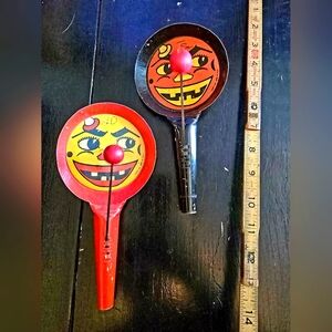 2 VINTAGE ORIGINAL T. COHN INC 1950'S METAL HALLOWEEN CLACKERS
